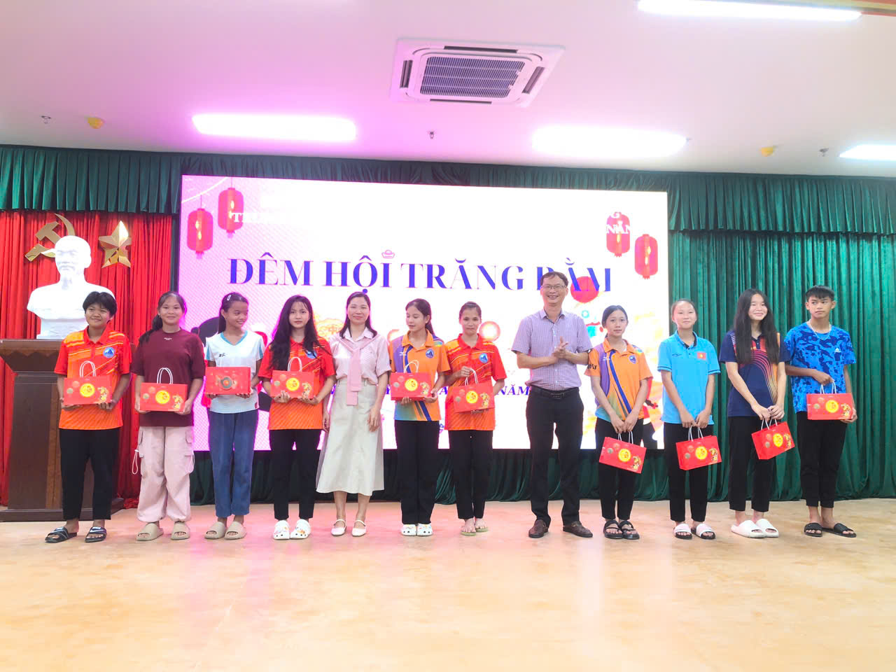 z7194268632046 9a0557fec7bb3a71cbc88f0eafcde47e