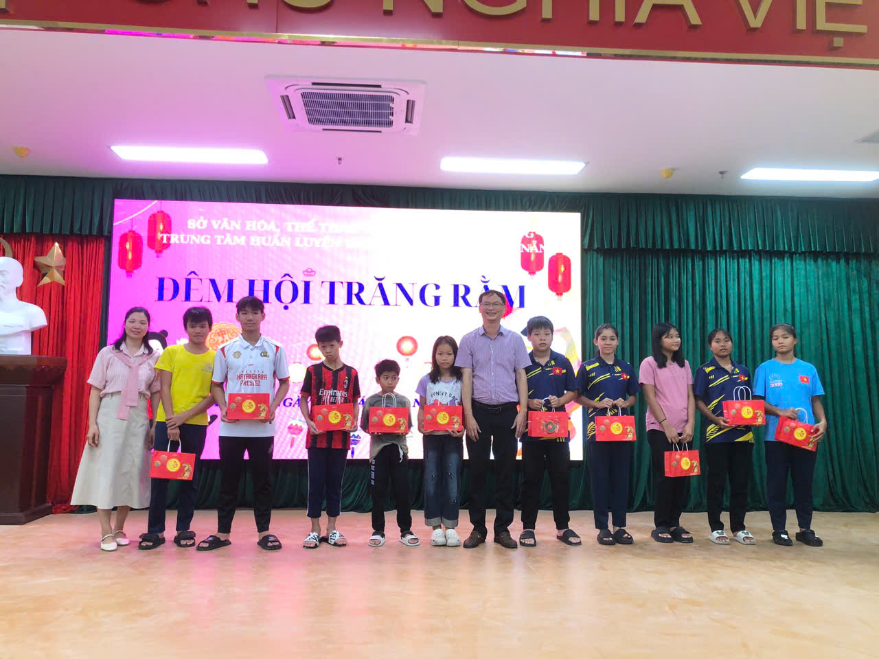 z7194268667622 9d7ee1818606ea0270e1f5345c004ec4